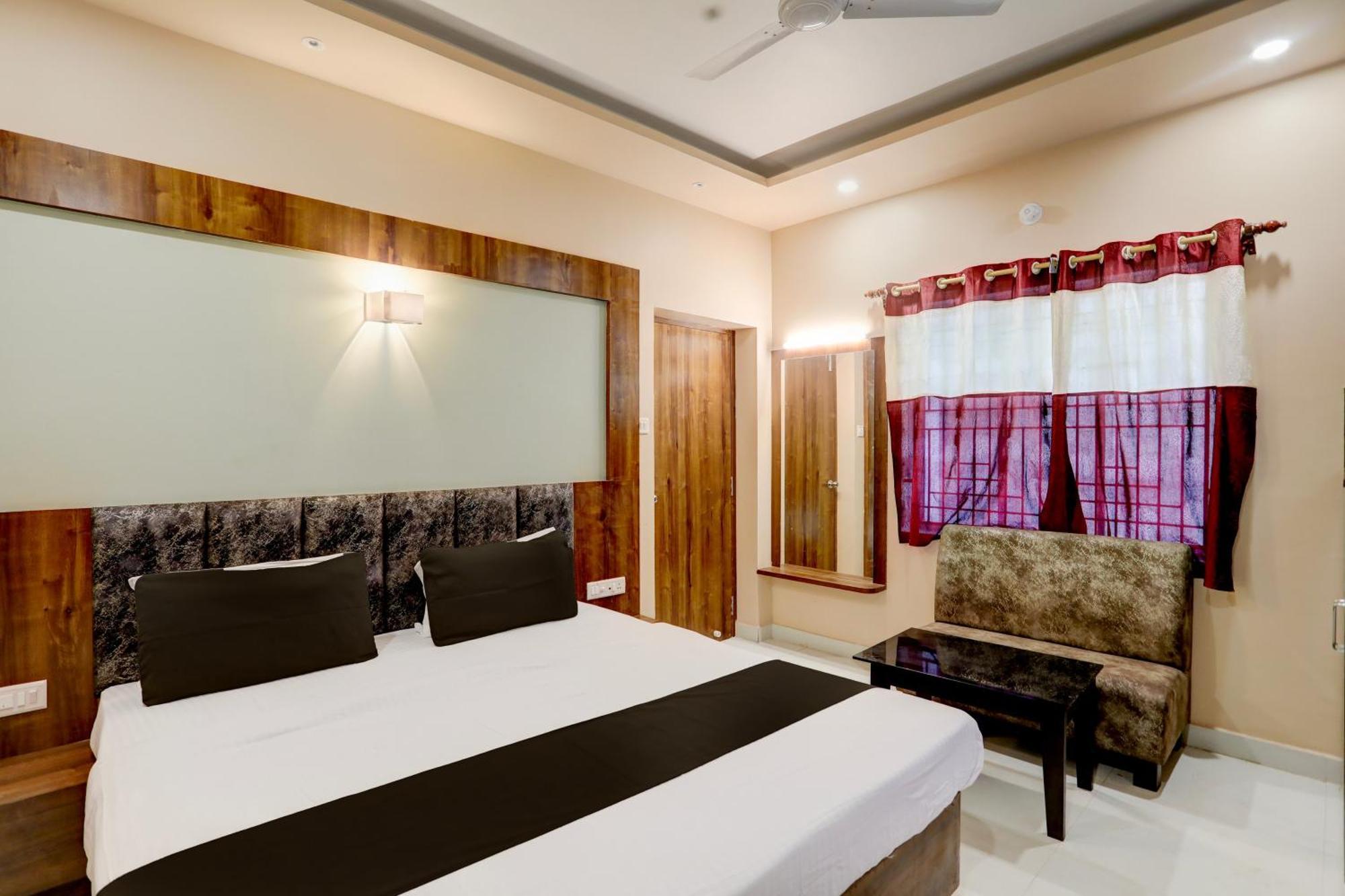 Hotel O Ruby House Puri Exterior foto