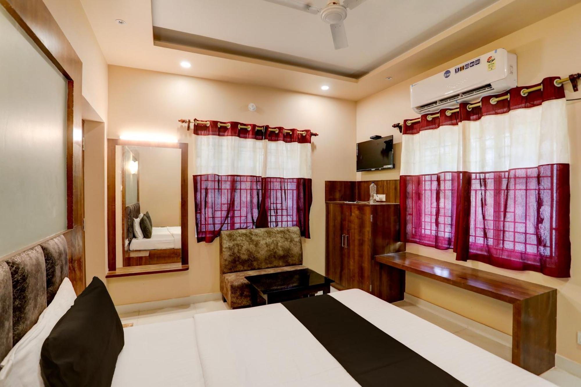 Hotel O Ruby House Puri Exterior foto