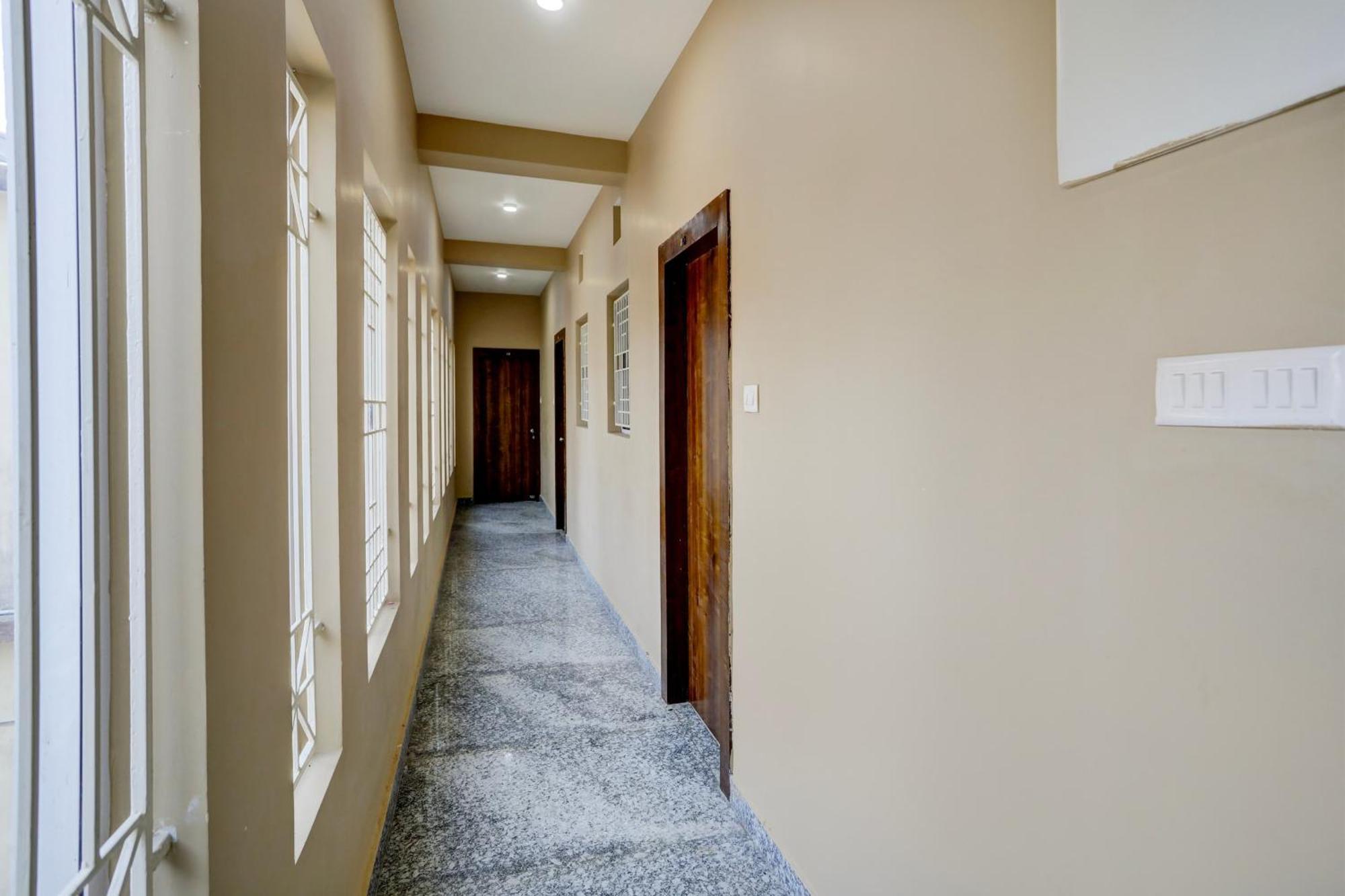 Hotel O Ruby House Puri Exterior foto